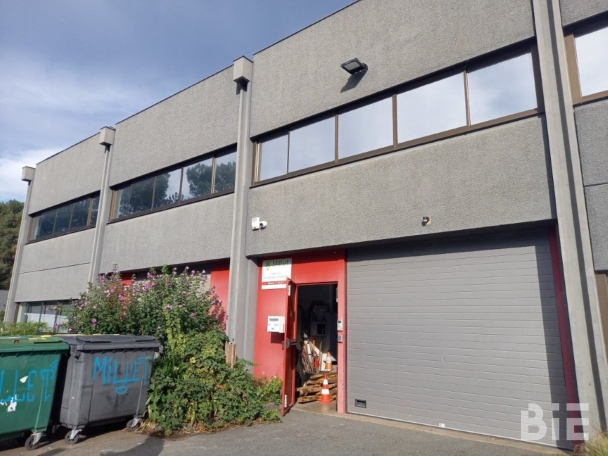 Photo 1 – Location entrepôts / activités	MERIGNAC (33700)