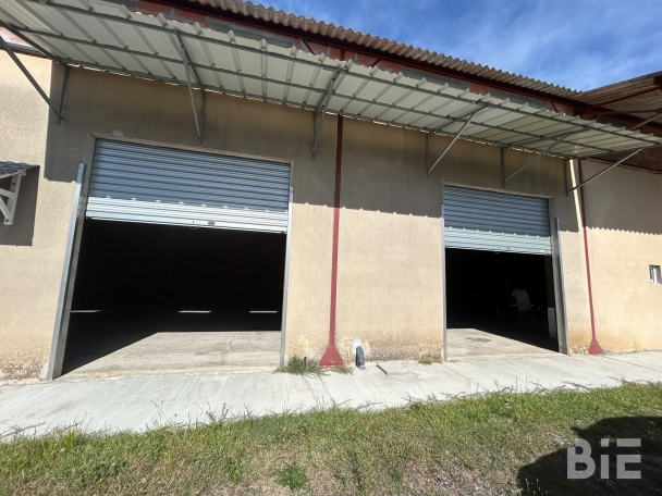 Photo 1 – Location entrepôts / activités	SAINT MEDARD EN JALLES (33160)